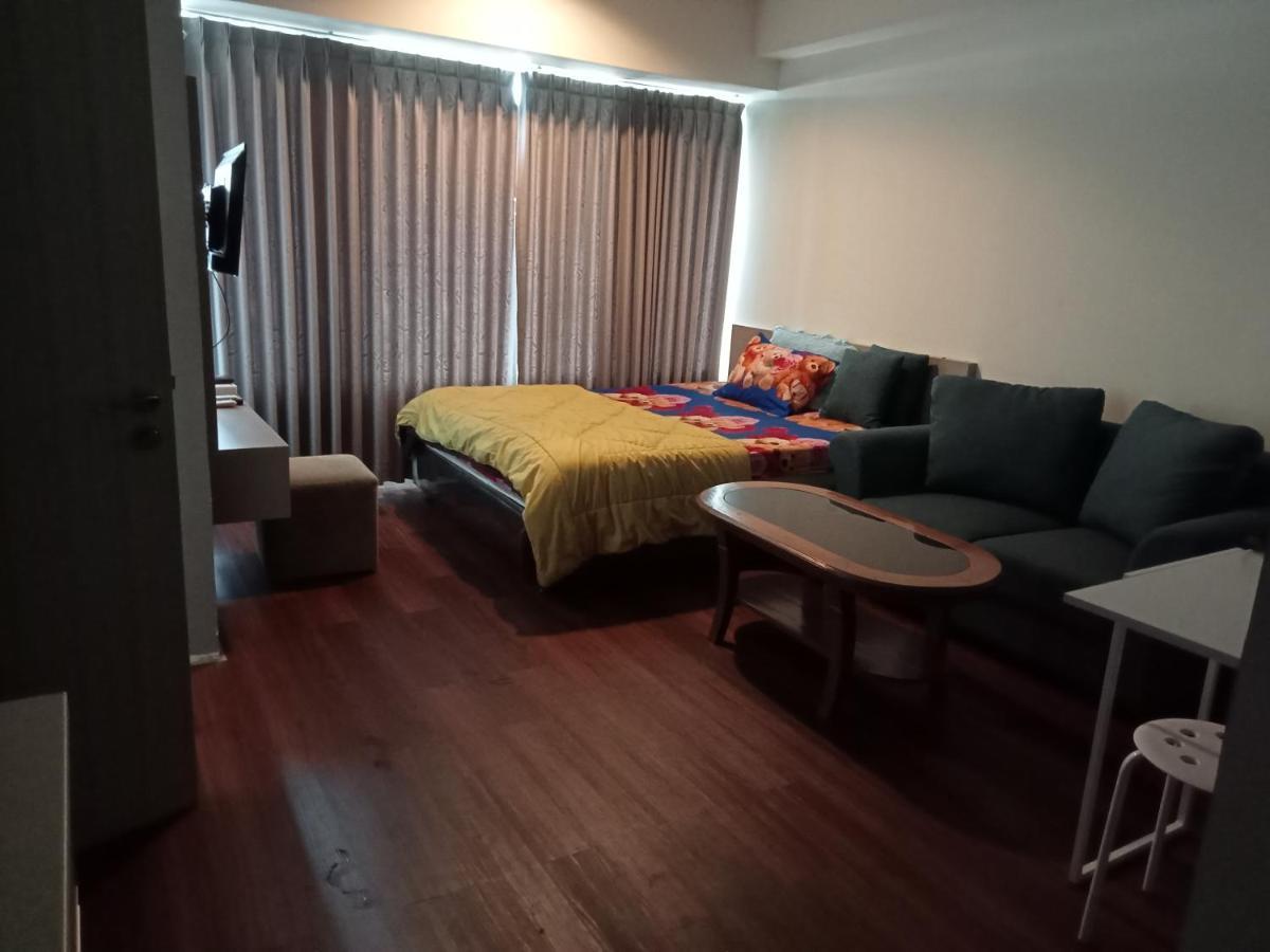 Apartemen Grand Kamala Lagoon Bekasi By Cicie Room Exteriér fotografie